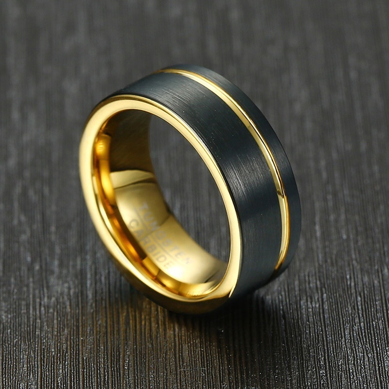 2024 Hot Sale Wholesale Tungsten Big Ring For Men 8mm Simple High Polished Black With Gold Side Lines Bridal Wedding Rings Women