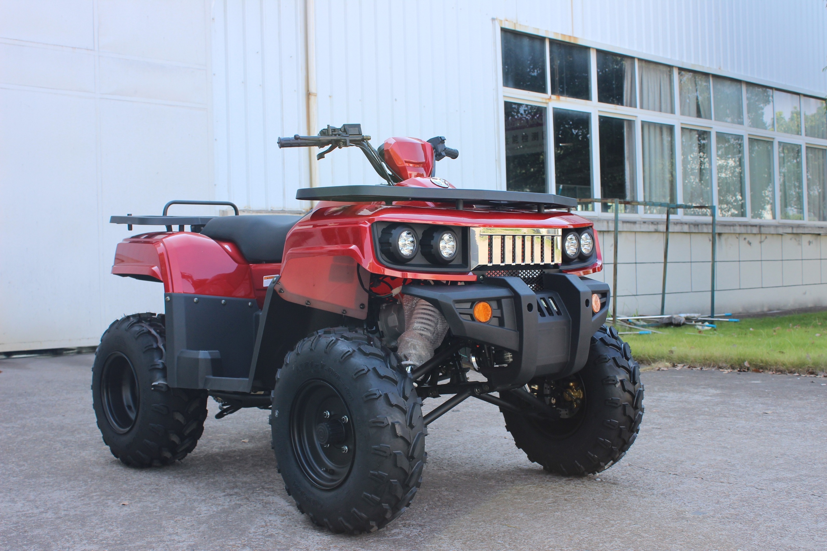 300CC shaft drive Quad and ATV