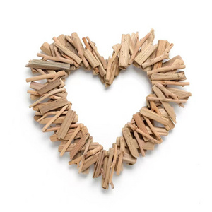 13.75"Driftwood Heart Wall Art with Metal Hook Hanging Home Decor