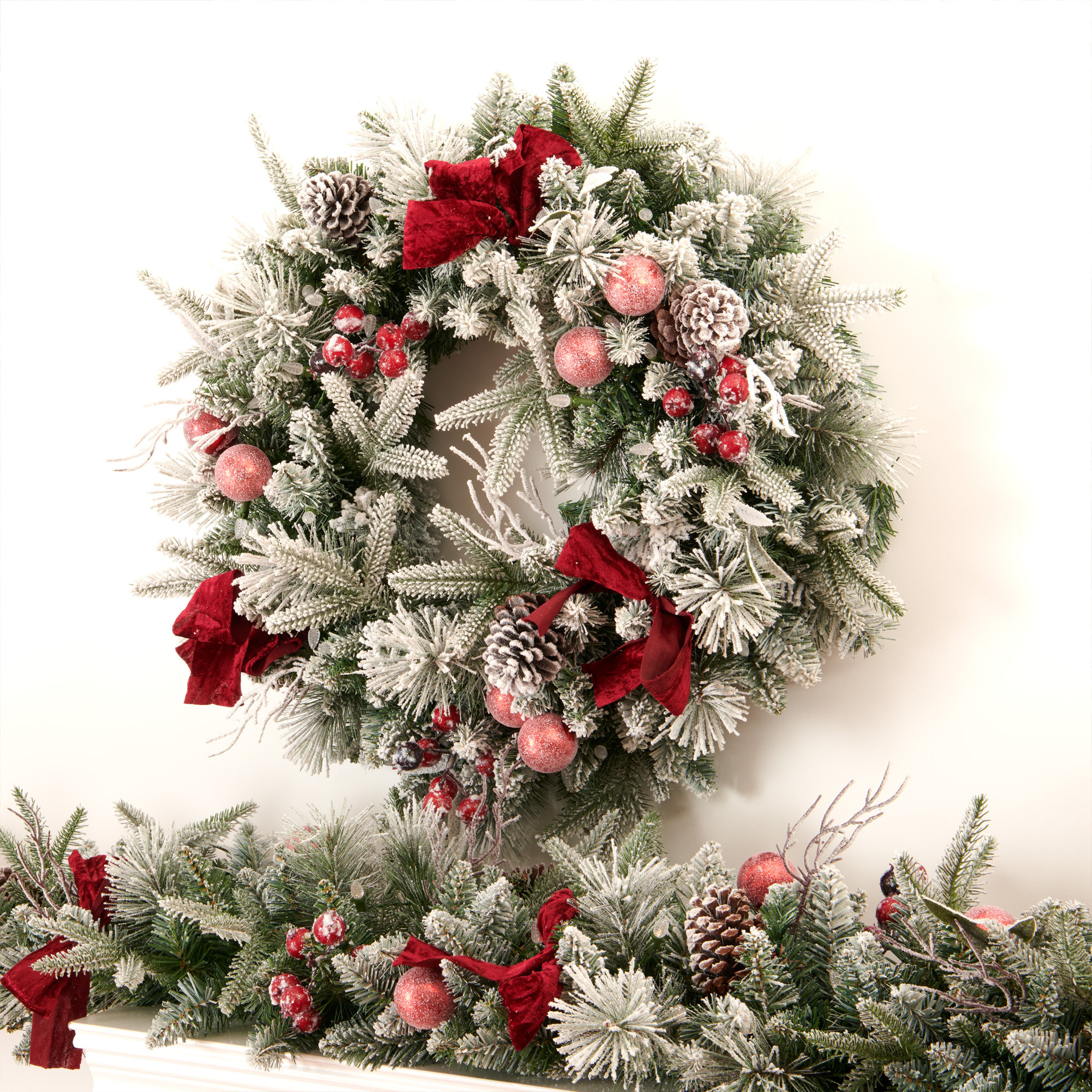 Tree Branch White Flocked Berry Oversized Spray Snow Decoration Artificial Christmas Picks And Sprays