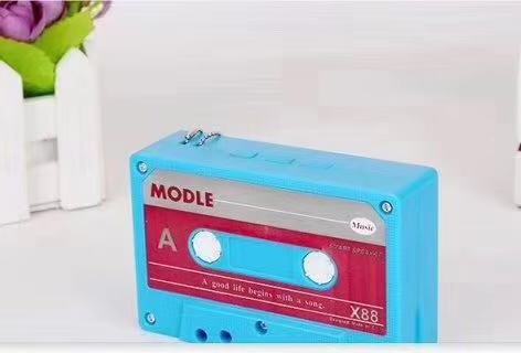 New private mould best promotion gift classic nostalgia cassette tape style OEM logo custom mini bluetooth speaker