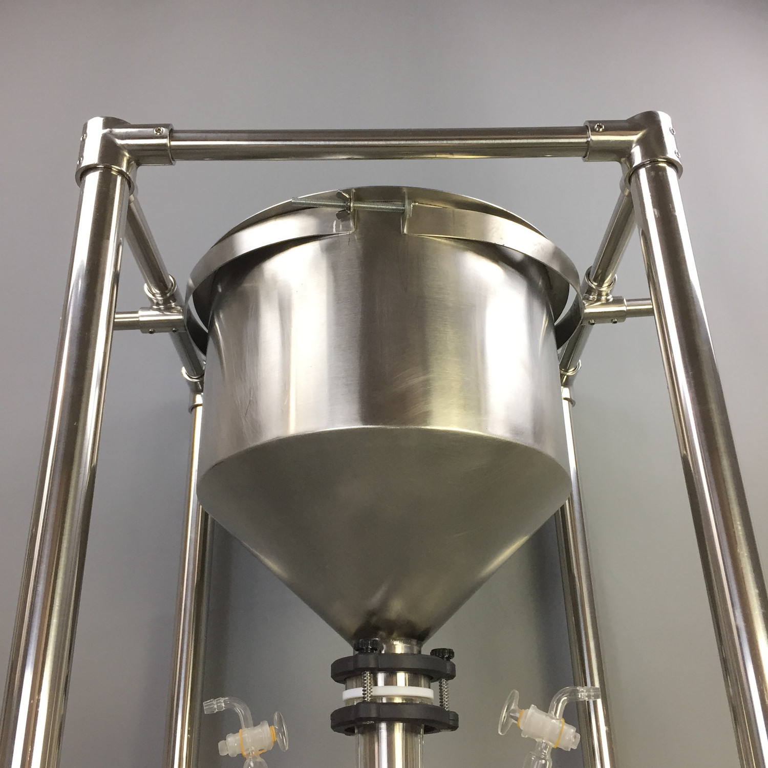 Topacelab Stainless Steel Vacuum Filter Funnel 10L to 50L Dewaxing Machine New and Widely Used by Farms with Reliable Pump