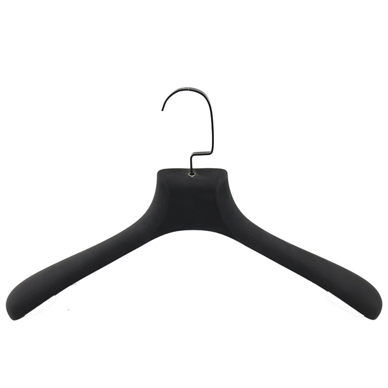 Black custom logo rubber paint plastic clothes hanger men coat hanger