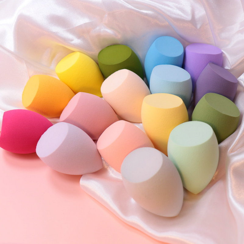 New Style 4PCS/Box Beauty Sponges Set With Bear Shape Box Custom Logo Marshmallow Sponge Makeup Sponge Set Beauty & Blender Box