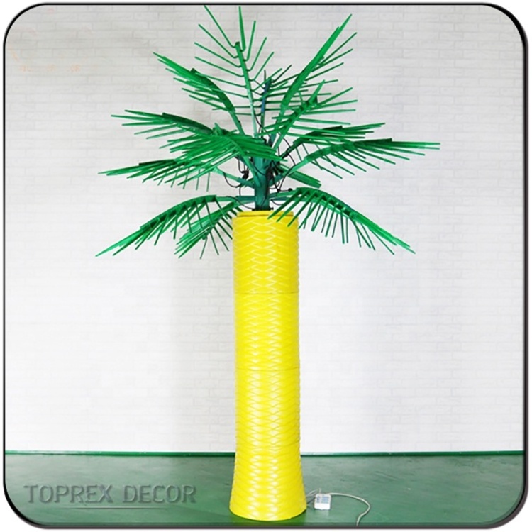 Outdoor decorative plastic palm tree And Metal Lamp Led Lights On A Palm Tree