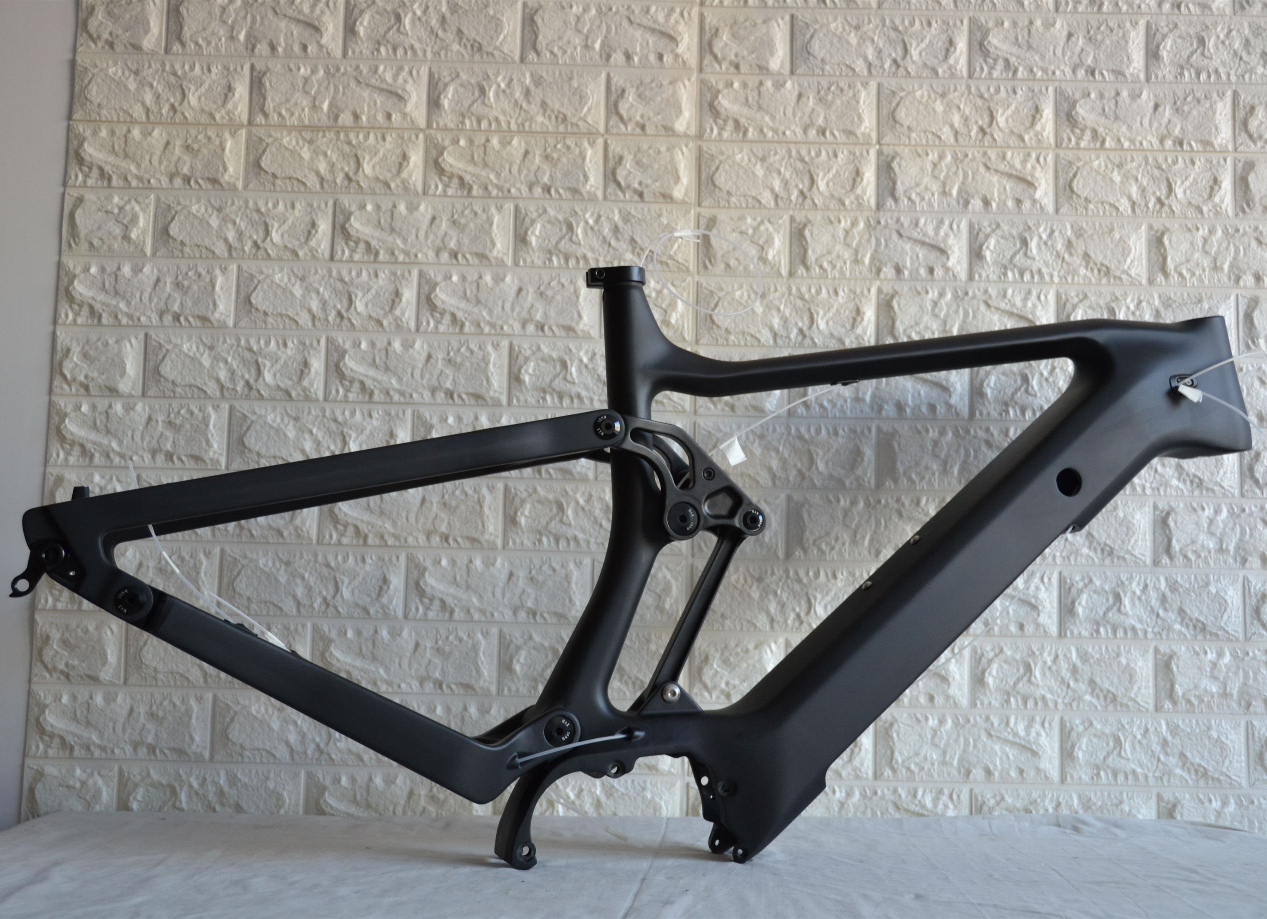 carbon e bike frame full suspension e bike rahmen bafang frame FM-MD17