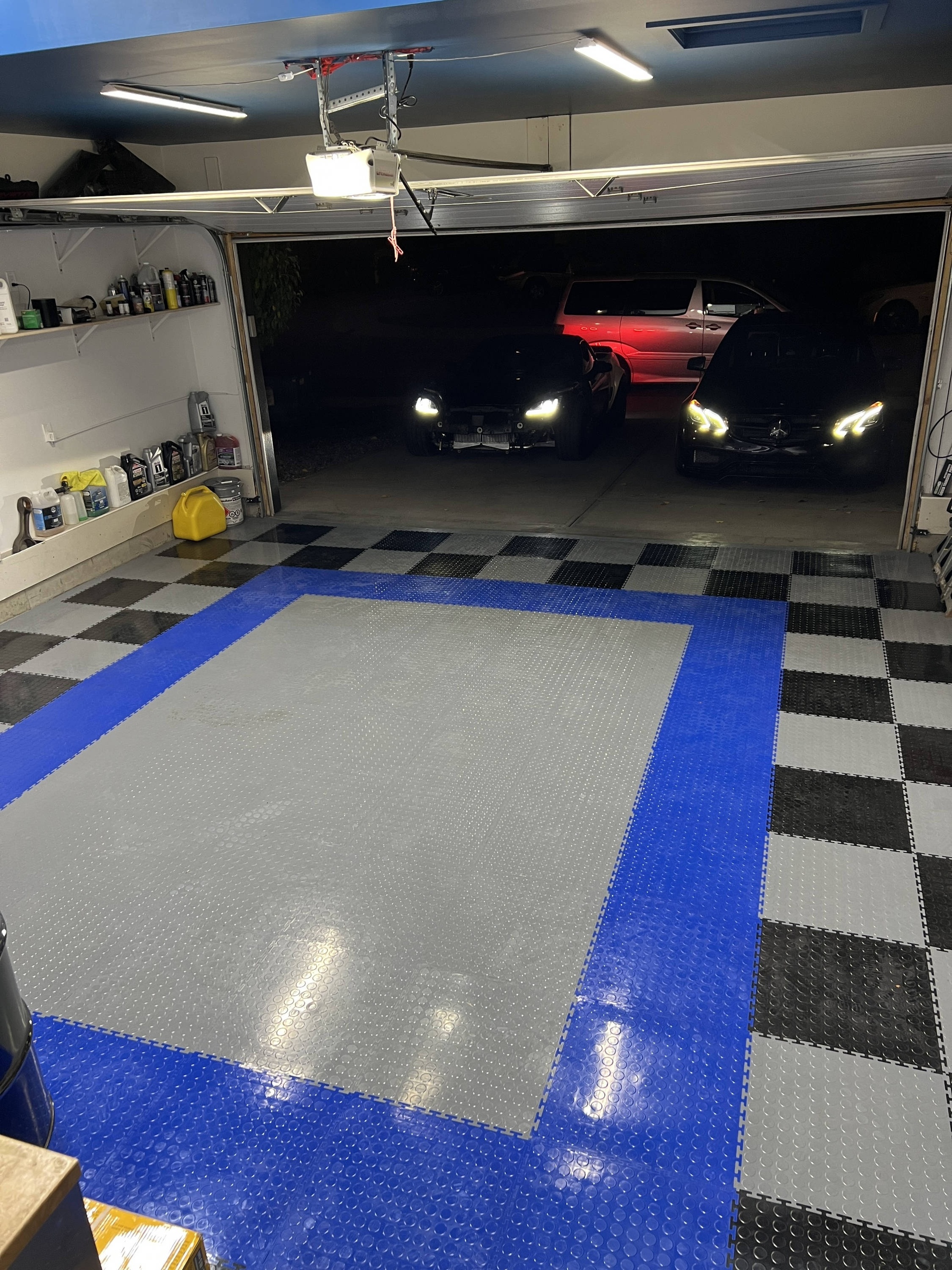 Interlocking Garage Tile PVC Plastic Flooring Heavy Duty Industrial Floor PVC coin Indoor Waterproof Vinyl Flooring 6mm