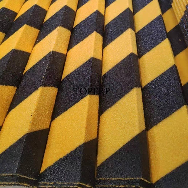 Anti-slip Fiberglass Composite FRP Stair Tread Cover