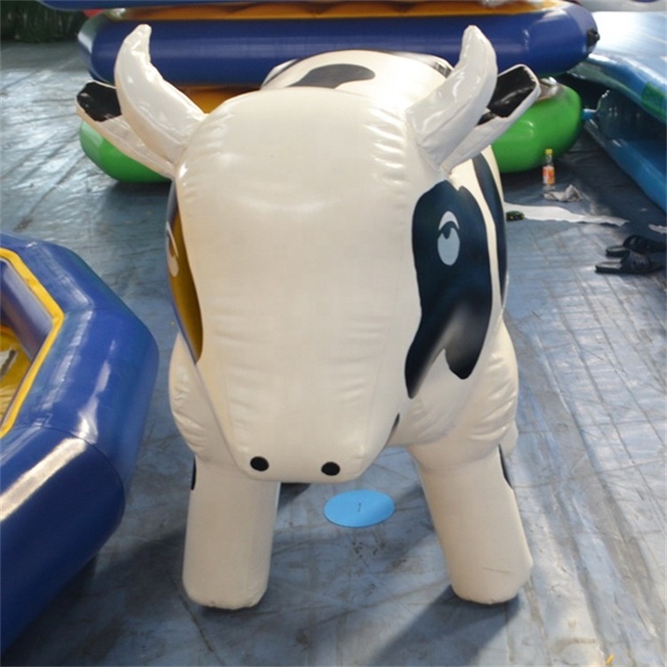 Cute PVC airtight 1.5m tall animal cartoon dairy cattle model inflatable cow for promotions