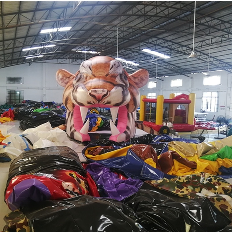 Fabric Animal Tunnel Game Realistic Tiger Head Inflatable Entrance - Great For Sports Teams