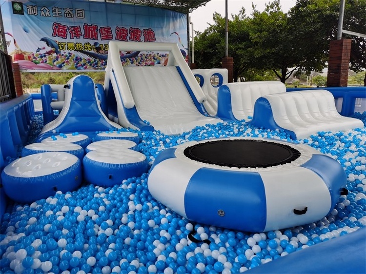 Giant Inflatable Water Park Pool Slide Amusement park For Indoor