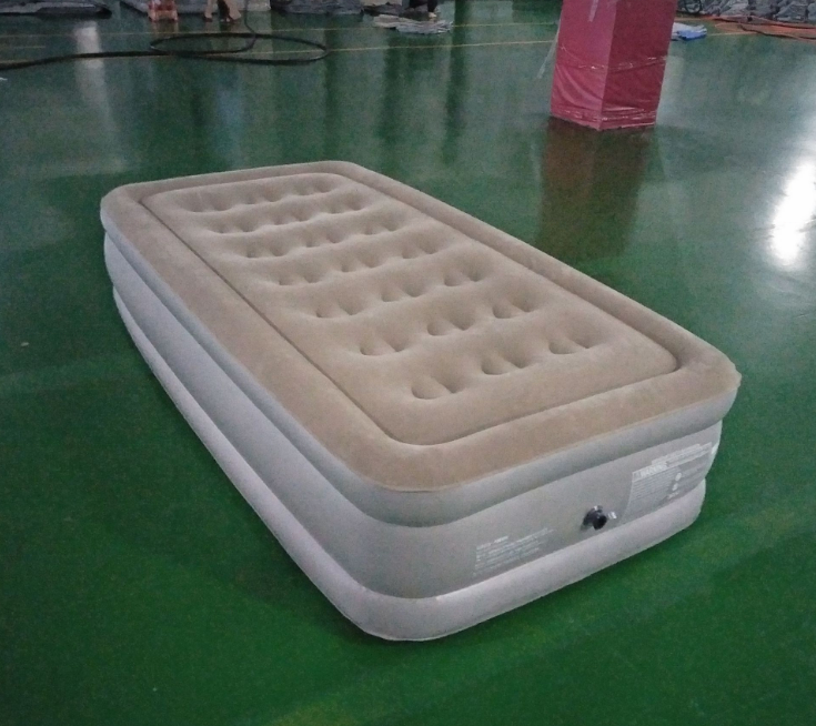 Single Size Air Mattress Blow up high Raised Airbed Inflatable Bed with Built-in Pump and pump for vacation