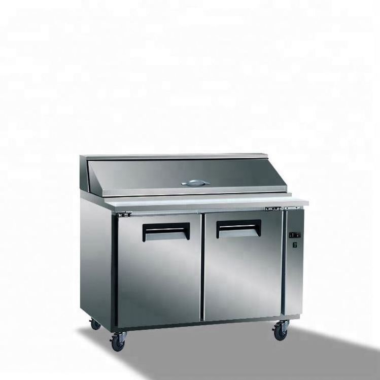 Hot Selling Sandwich Prep Table Refrigerated Stainless Steel Sandwich Salad Table 3 Door Salad Bar Refrigerator