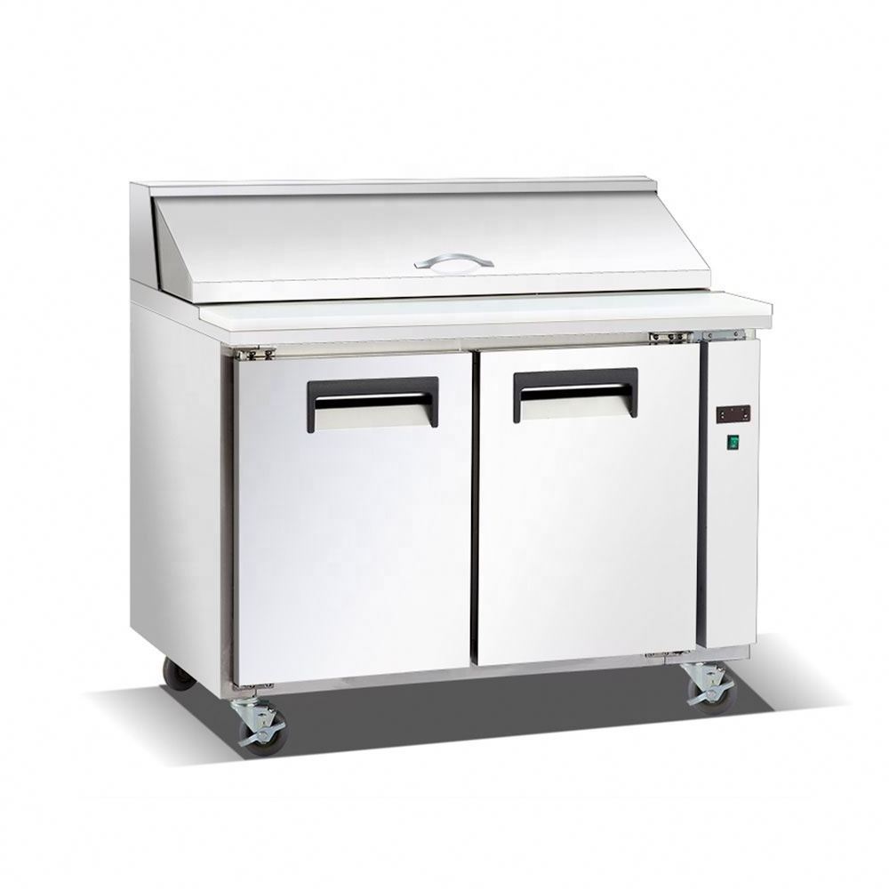 Hot Selling Sandwich Prep Table Refrigerated Stainless Steel Sandwich Salad Table 3 Door Salad Bar Refrigerator