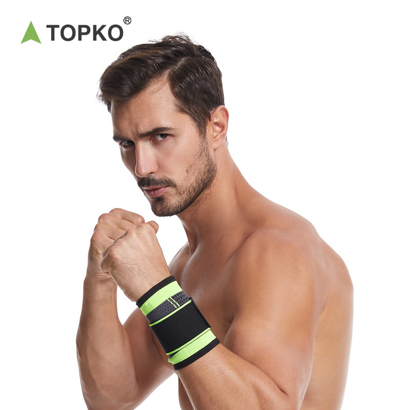 TOPKO Comfortable Fitness Wrist Guard Sport Wrist Wraps Adjustable Hand Guard for Men Women Wrist Support Braces