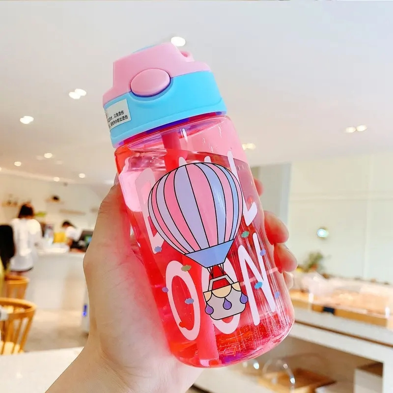 Kids Water Sippy Cup Creative Cartoon Kids Feeding Cups with Straws Leakproof Water Bottles Portable Children's Water bottle