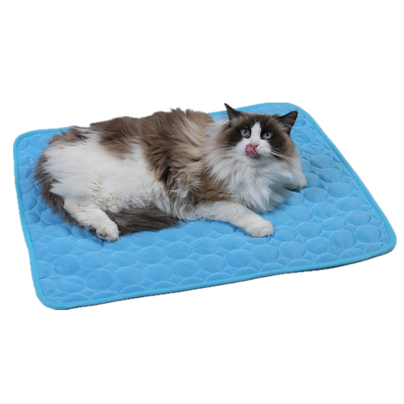 Wholesale Summer pet ice pad dog ice silk mat pad cooling ice den dog kennel cat den Pet Cool Training Dog Cooling Mat