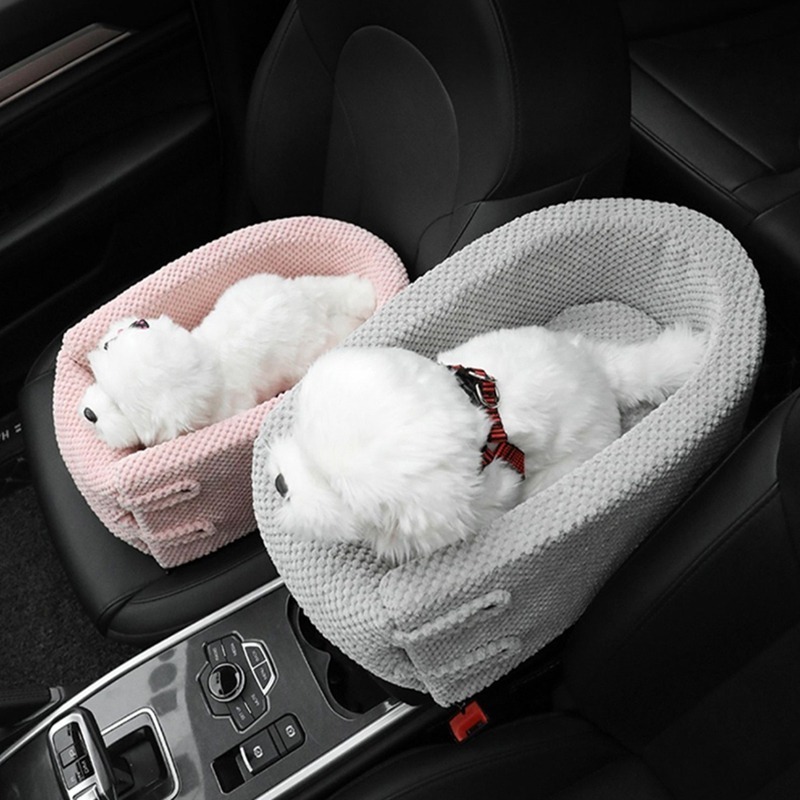 2022 Hot Selling pet products travel dog car seat armrest pet booster seat luxury dog carrier bag for small dog