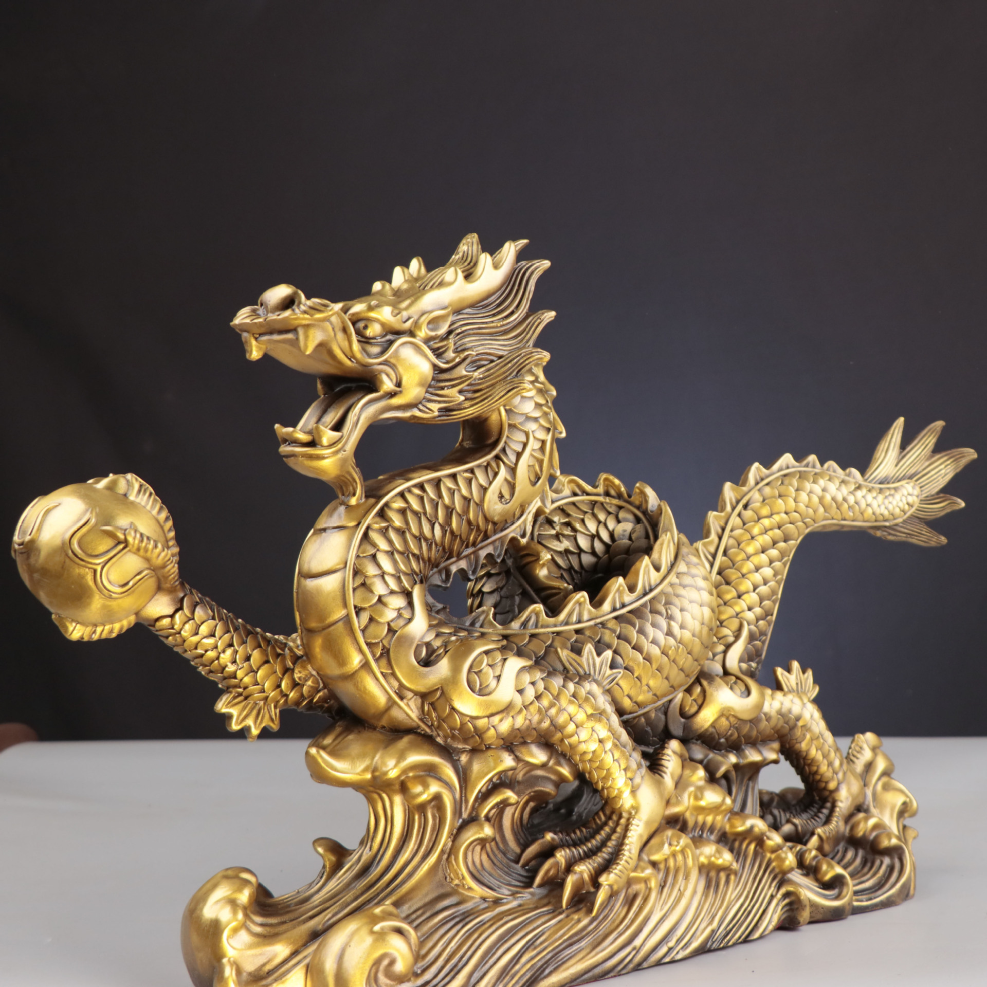 Wholesale Pure Brass Feng Shui Gold Chinese Dragon Figurine Copper Fengshui Items Chinese Lucky Dragon Statues