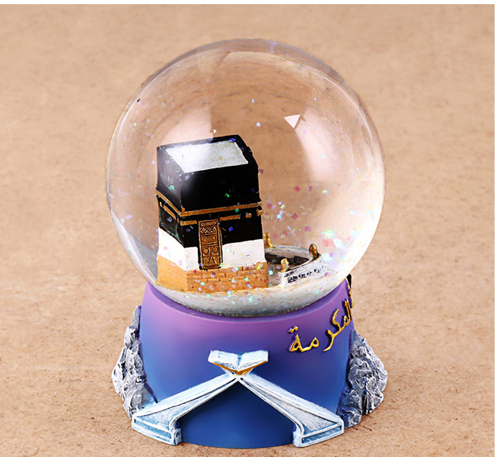 2023 Creative Design Custom Photo Christmas Snow Globe Water Polo Ball For Wholesales Snow Ball