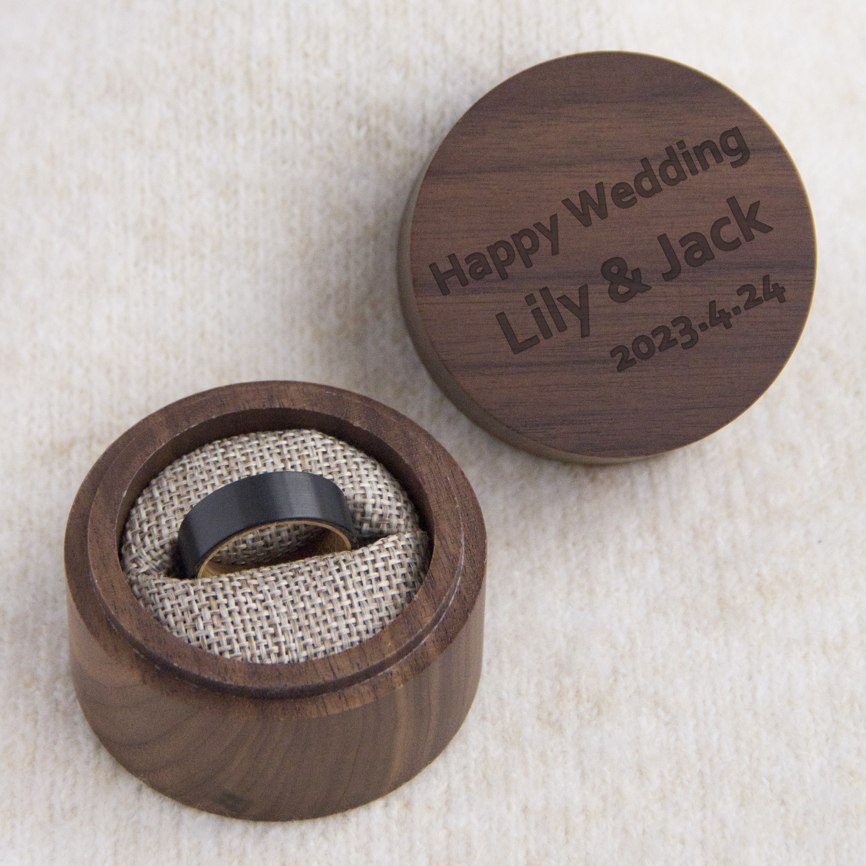 R006 natural oak wooden black bezel rings Mens engagement ring unique barrel wood grain inlay rock style flat bands dropshipping