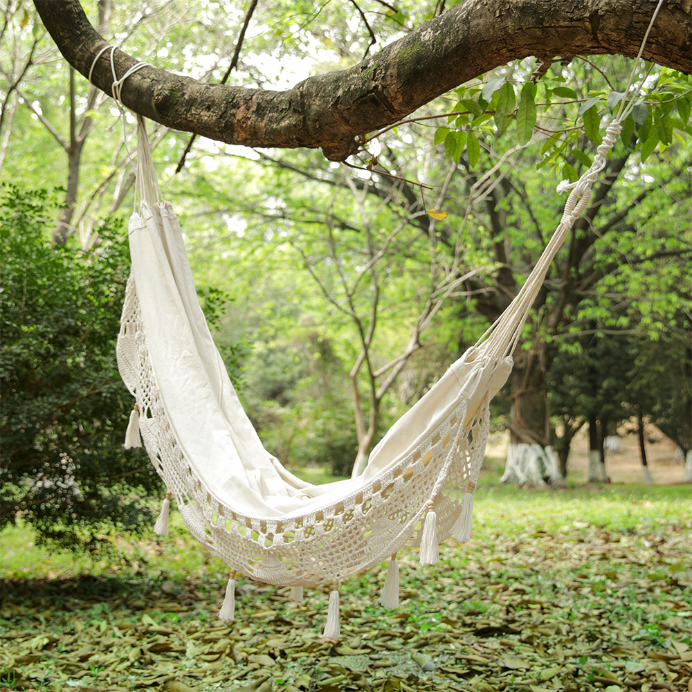 High Quality Hammock Chair Hanging Rope Swing Hammock Large Size Cotton Weave Camping Outdoor Swing Chair With Fringe