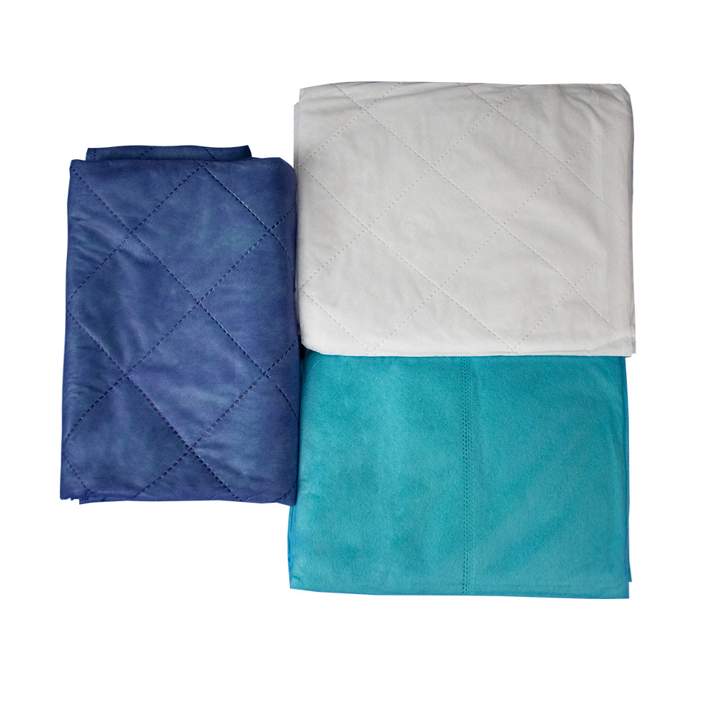 Hospital Disposable Warming Blanket Polyester Filling Blanket For Patient Single Use