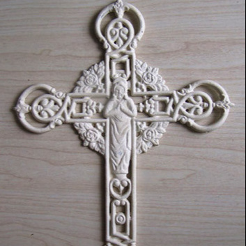 2024 New Metal Decorative Ornamental Cast Iron Wall Cross For Home Decor