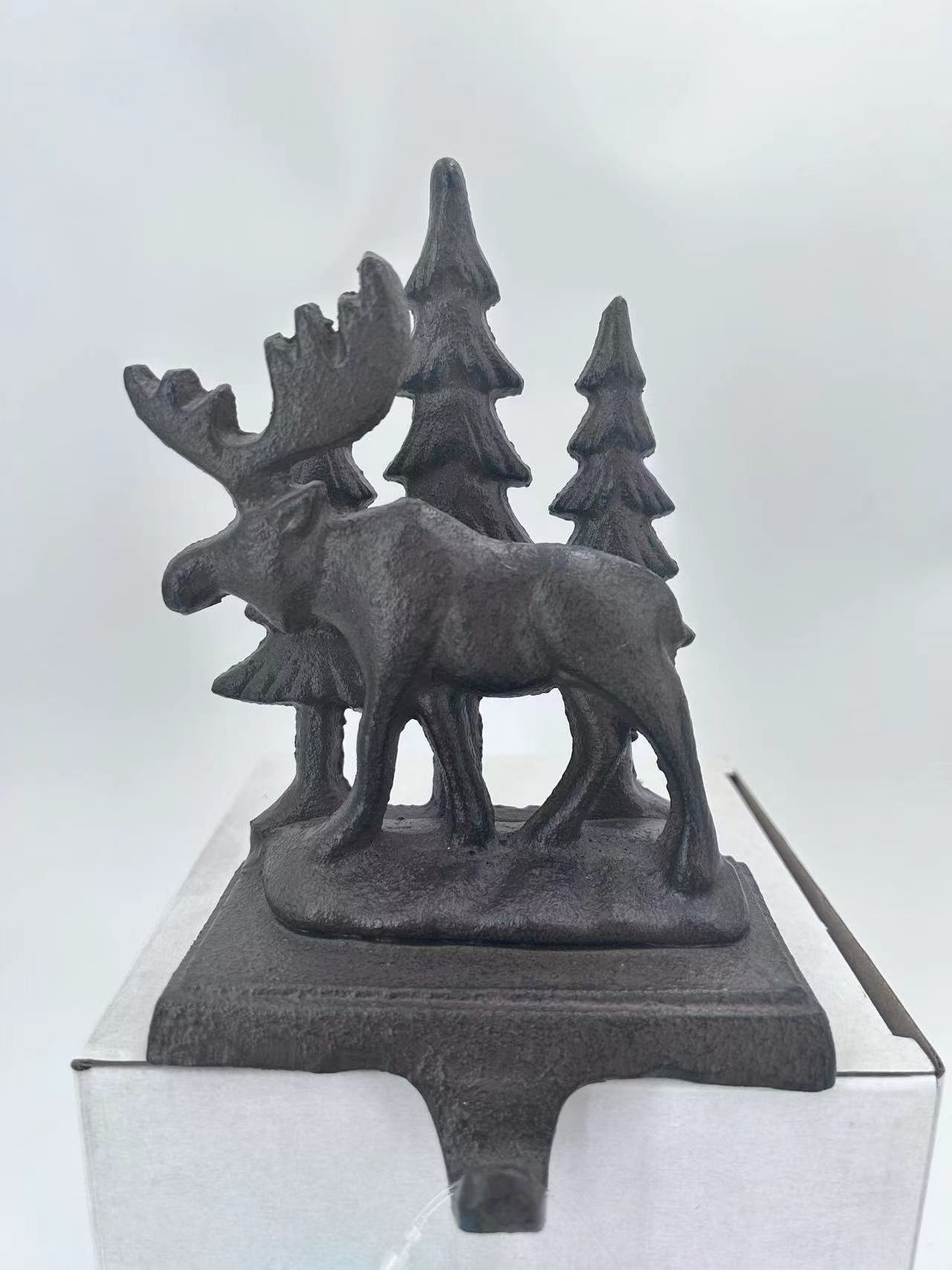 2023 New Christmas style metal crafts cast iron reindeer stocking stand