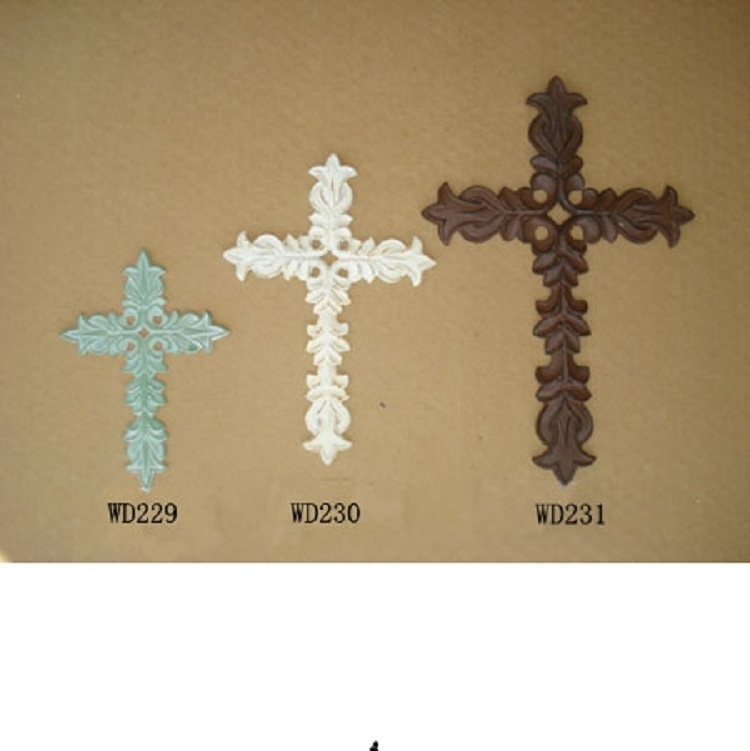 2024 New Metal Decorative Ornamental Cast Iron Wall Cross For Home Decor