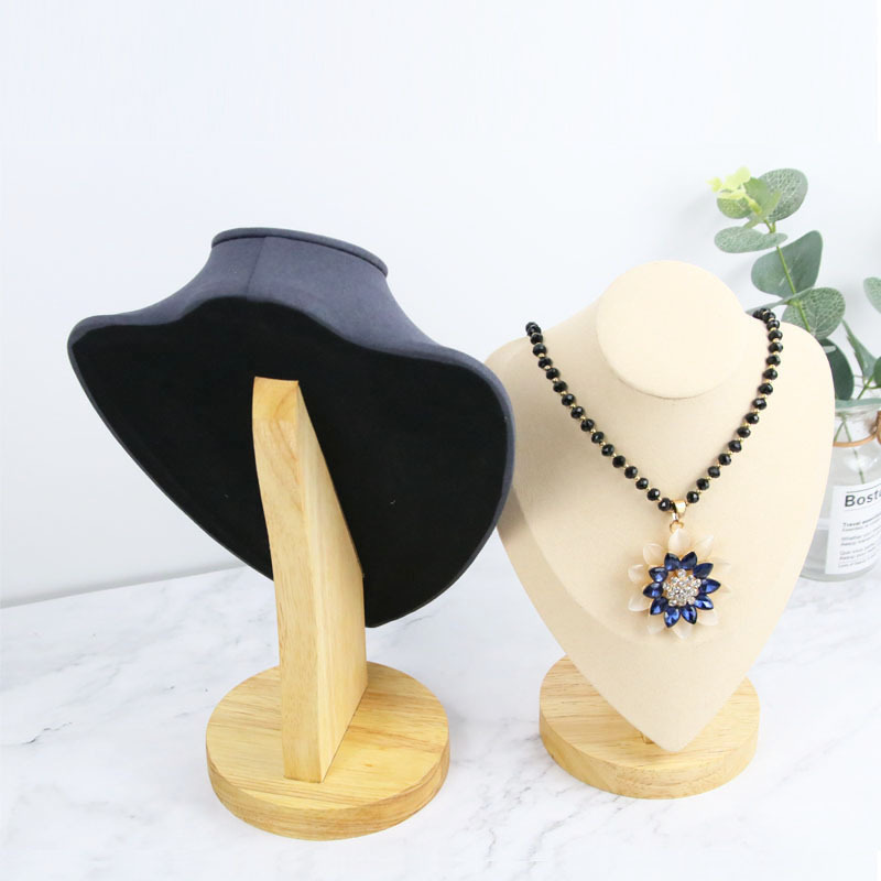 Natural Beech Jewelry Necklace Display Stand Modern Popular Boutique Microfiber Portrait Neck Jewelry Stand For Jewelry Store