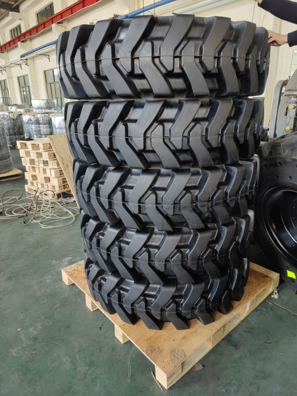 Durable  14.00x24 solid tire 14 x 24  port tire 12.00-24 steel tires  for trailer telehandler reach stacker with rims available