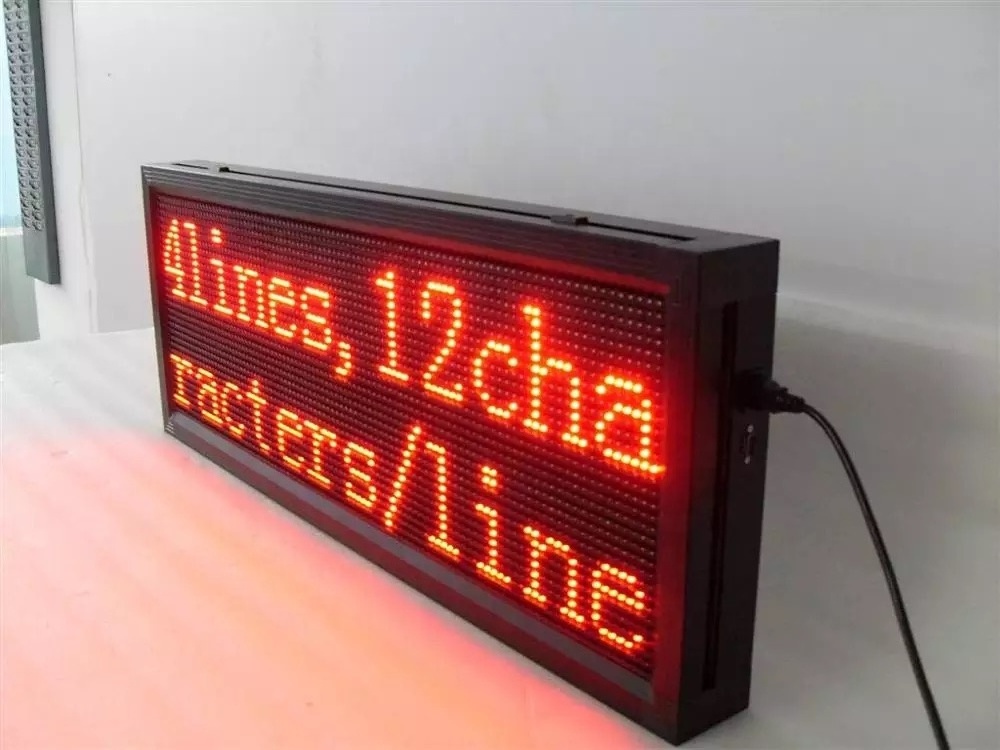 Shenzhen TP P10 Red Color 2560x640mm Exterior Temperature / Data / Time  LED Sign