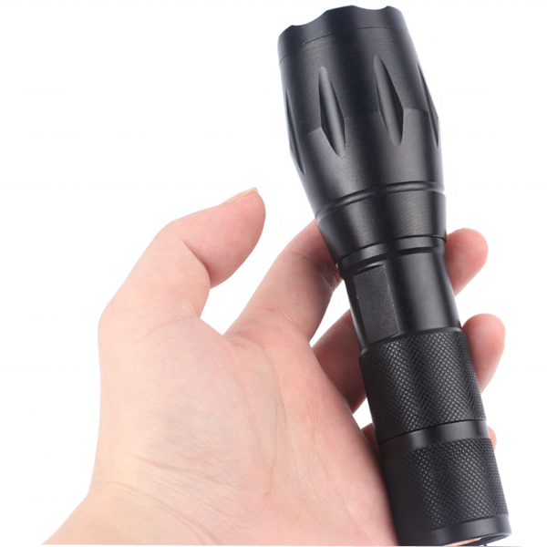 Portable Emergency LED Torch Flashlight 1000 Lumens T6 XML Aluminum Zoom 10W LED  Tactical Flashlight