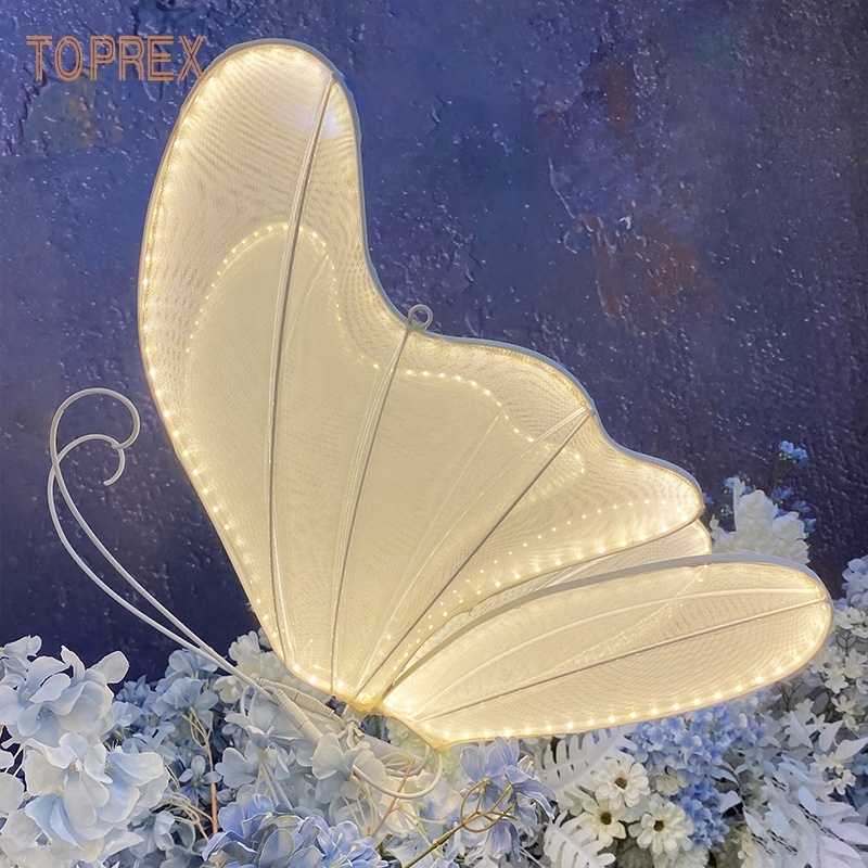 Hot Selling Hotel Ceiling Wedding Hall Stage Large Led Luminous Butterfly Lighted Other Wedding Decoration Butterfly Lights