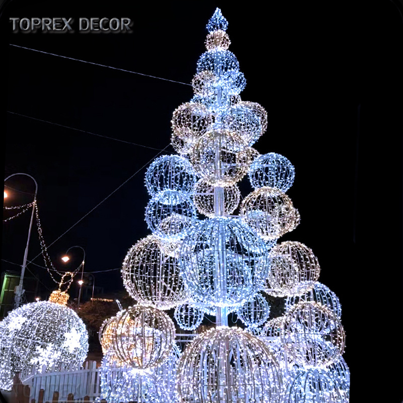 20ft 30ft 40ft 50ft commercial Outdoor LED Giant Christmas ball Tree