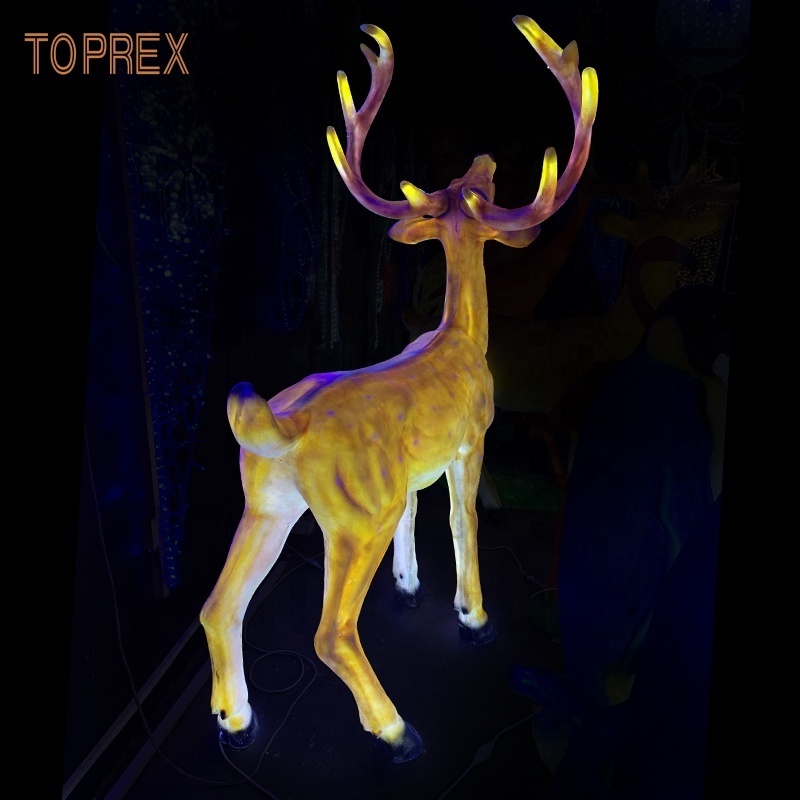 2023 Life Size Christmas Reindeer Statue Light Up  Resin Reindeer Acrylic Light Reindeer For New Year