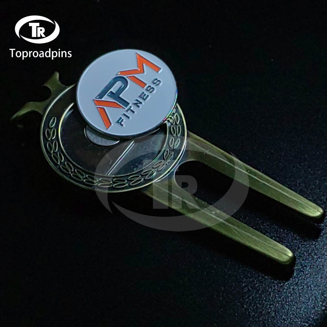 Wholesale Zinc Alloy Sublimation Blank Custom LOGO Marker Golf Divot Tool Lighter With Ball Marker