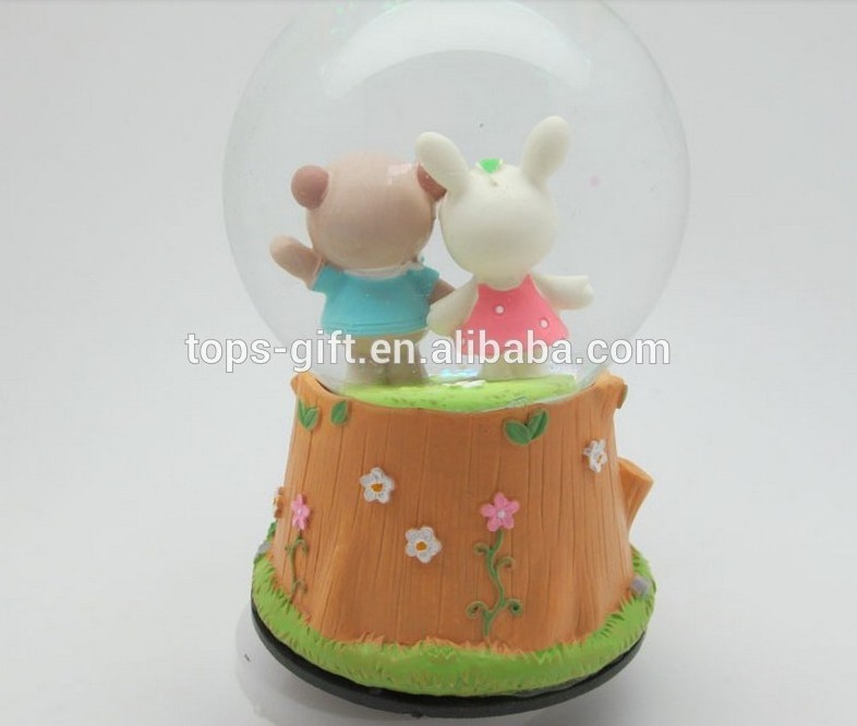 Custom Souvenir Wedding Favors Snow Globe Gifts Resin Water Globe Ball Glass Snowball