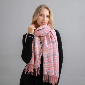 2023 New Arrival Basic Tassel Colorful Check Woven Lady Winter muslim pashmina Scarf women hijab prayer shawl