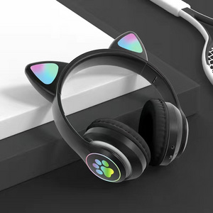 Hot Sale Mobile Phone Computer Music Accessories Bluetooth RGB Gaming Atmosphere Light Activity Gift Cat Wireless Headset