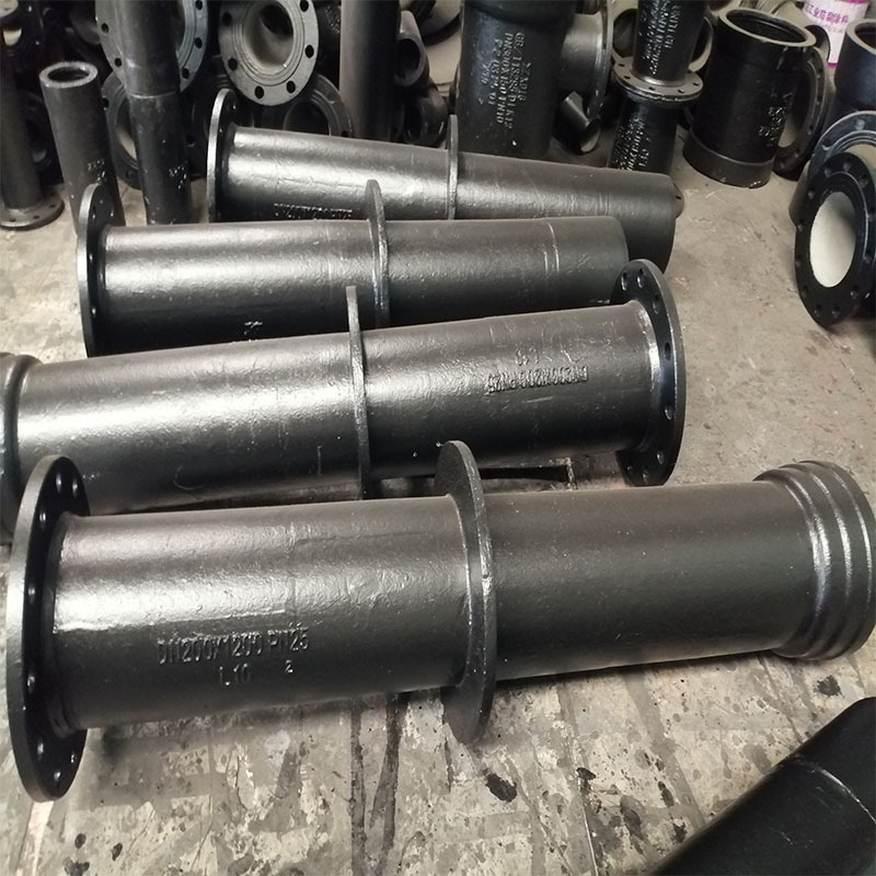 Iso 2531/En 545/En598 Ductile Iron Flanged  Socket Pipe With Central Puddle Flange