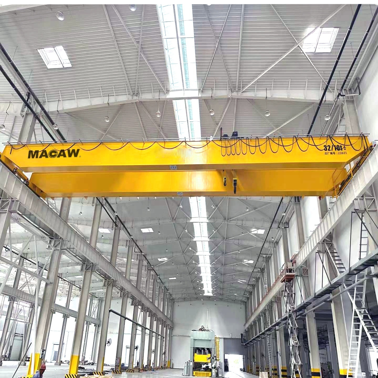 Span 7.5-22.5m europe bridge travelling crane 10 ton Double girder workshop overhead crane for maintenance workshop