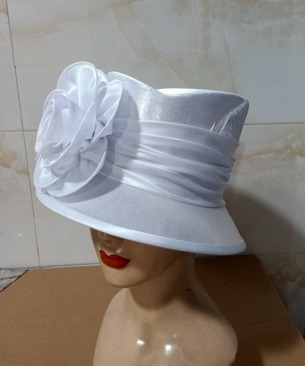 Fashion feather handmade Derby wedding White Formal Party lady Church Hat Wholesale New Elegant Women For Mother 's Day