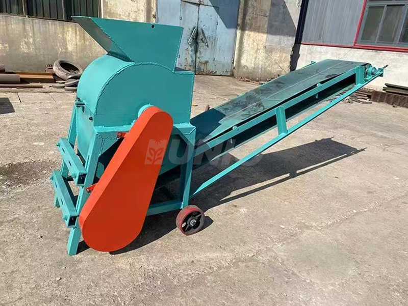 High Efficiency Nutrient soil grinder for organic fertilizer agglomeration crushing bean cake and bean dregs crushing