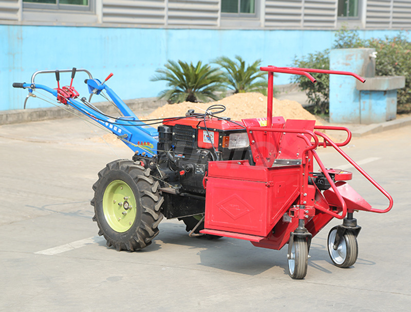 High Efficiency Hot Sale Sweet Corn Harvester Corn Seed Peeling Machine Corn Maize Harvester