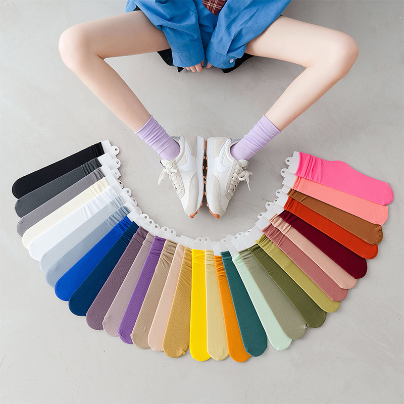 Spring Summer New Arrival Women's Breathable Sweat-Absorbent Solid Color Crew Socks Thin Ice Pile Slouch Stacked Socks