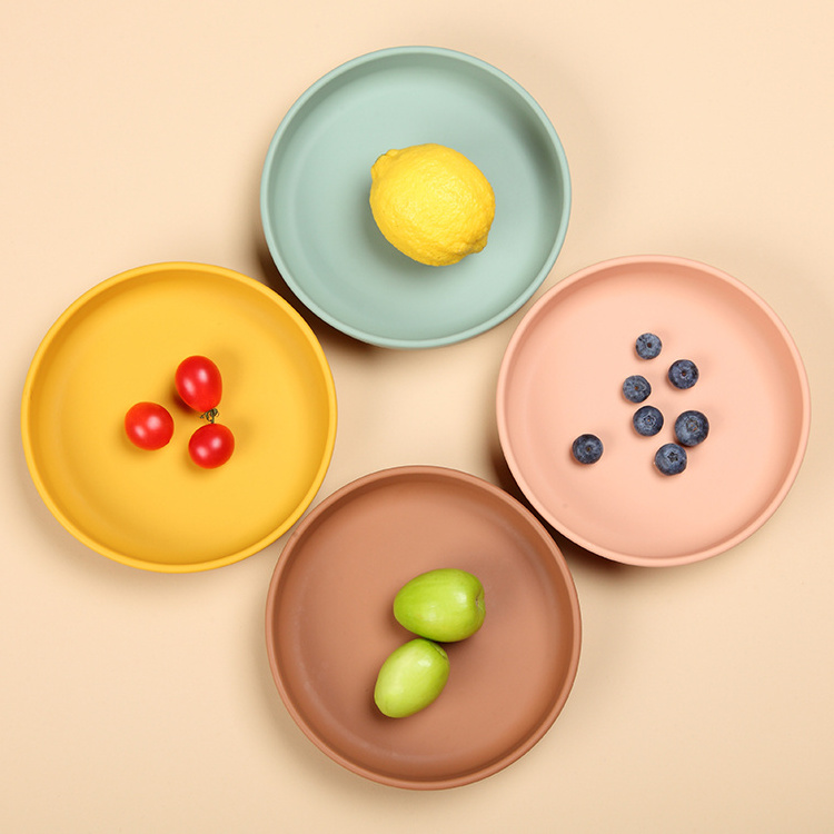 Cute Large Capacity Eco-friendly Degradable Tasteless Food Grade Silicone Baby  Round Feeding Suction Plate