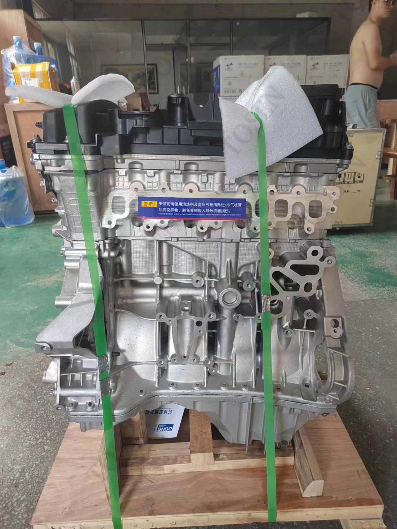 Ready To Ship Good condition Fit Toyota 22R 2.4L engine assembly 4-cylinder Bare engine Long Block