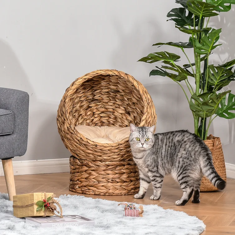 Modern Eco-friendly Natural Braided Elevated Basket House Chair Cat Bed Sofa With Cushion